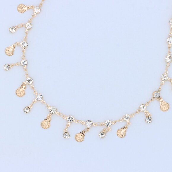 "Minimalist & Elegant Necklace Chain – Perfect for Women & Girls | UNVRC1273 - Picture 2 of 10